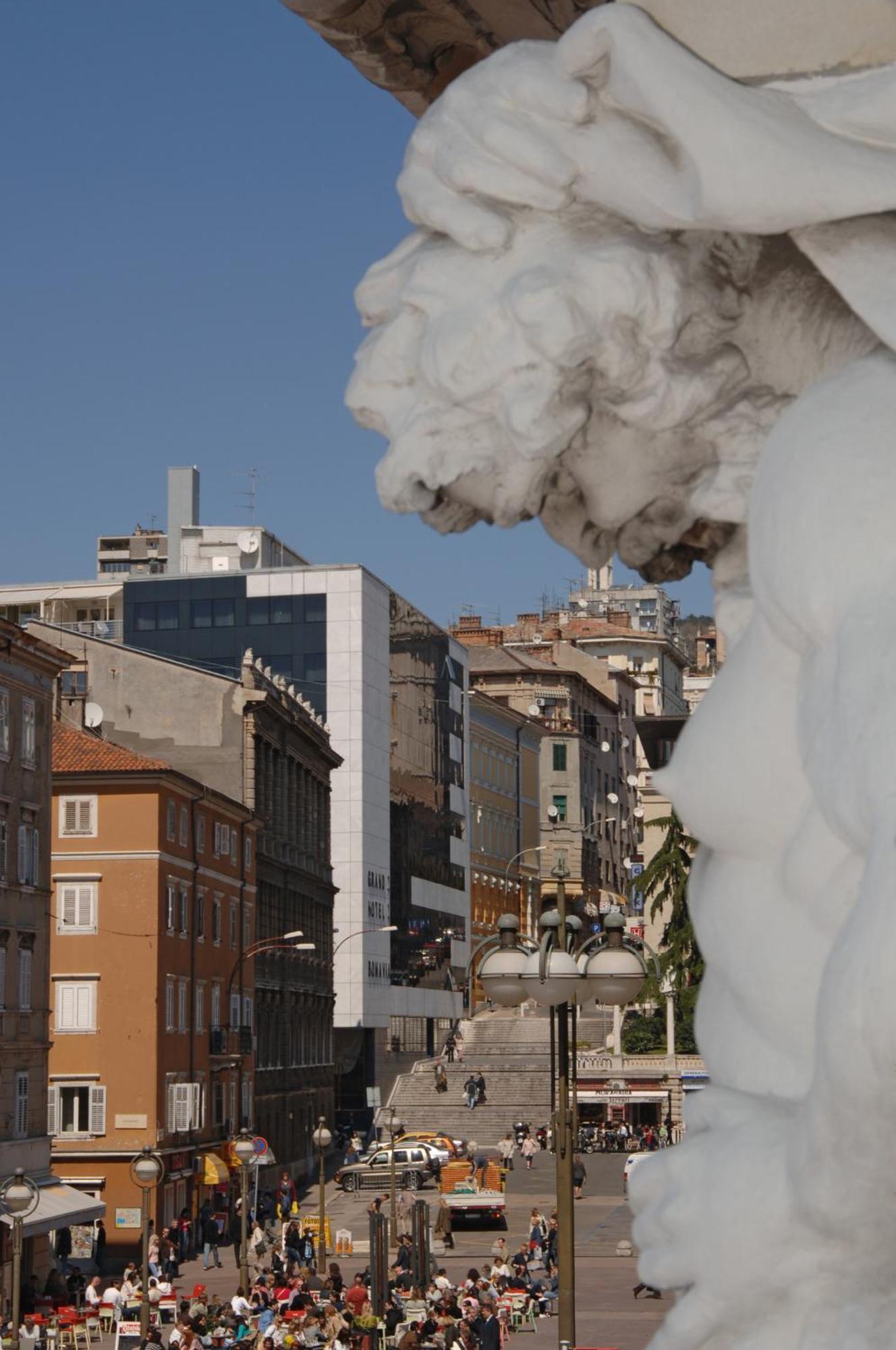 Grand Hotel Bonavia Rijeka Ngoại thất bức ảnh