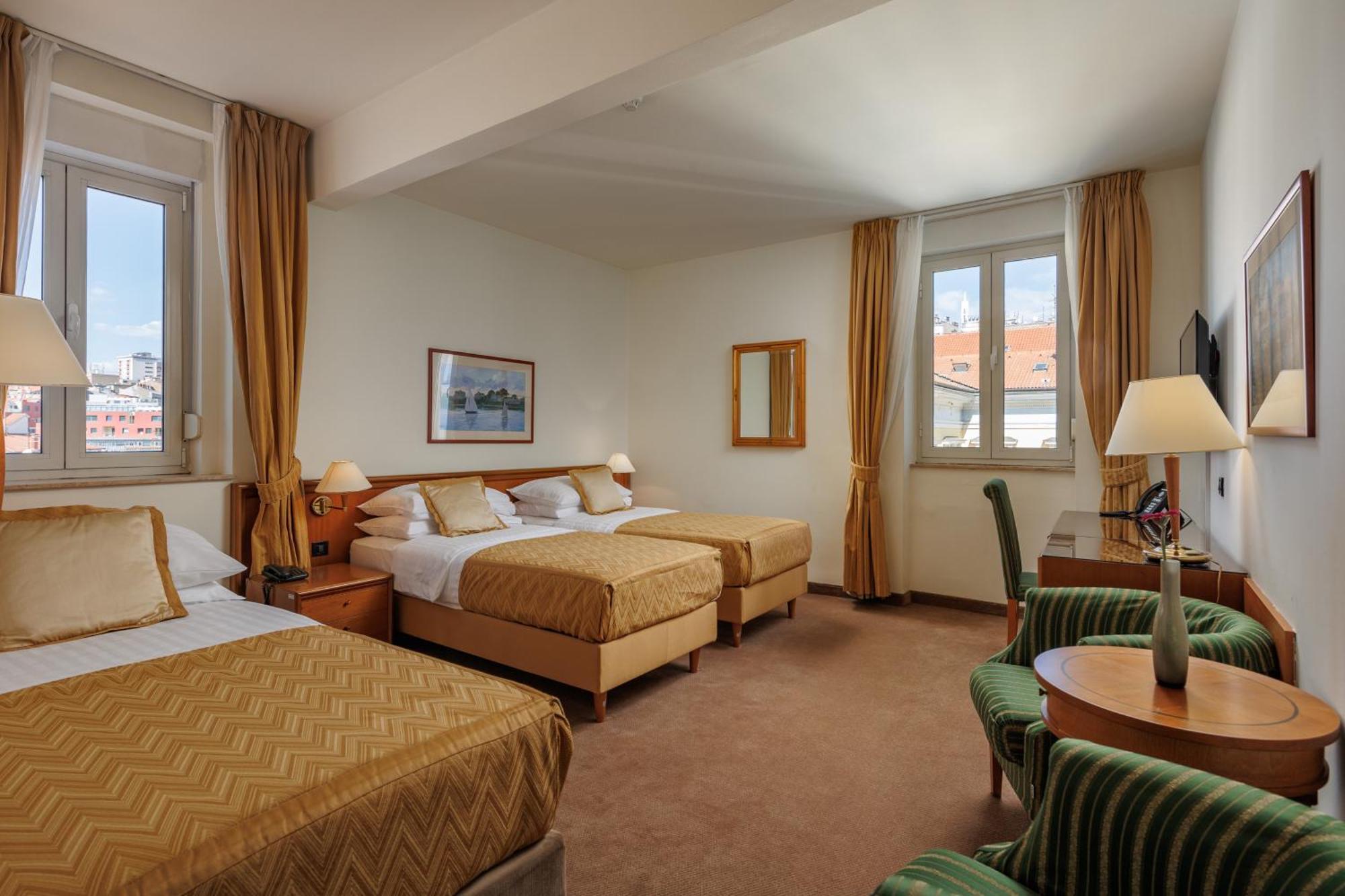 Grand Hotel Bonavia Rijeka Ngoại thất bức ảnh