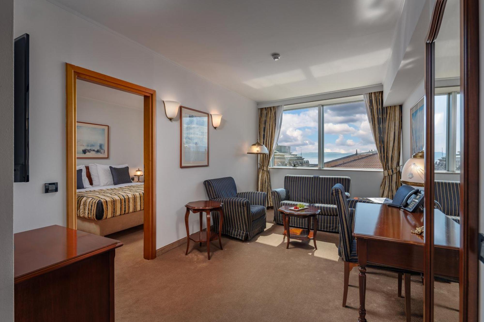 Grand Hotel Bonavia Rijeka Ngoại thất bức ảnh